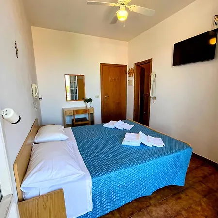 Bed & Breakfast Dipendenza Beb Denny *