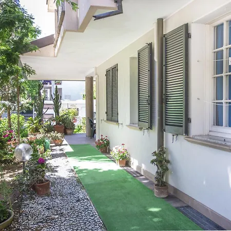 Dipendenza Beb Denny Bed and Breakfast Ρίμινι