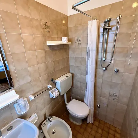 Bed & Breakfast Dipendenza Beb Denny