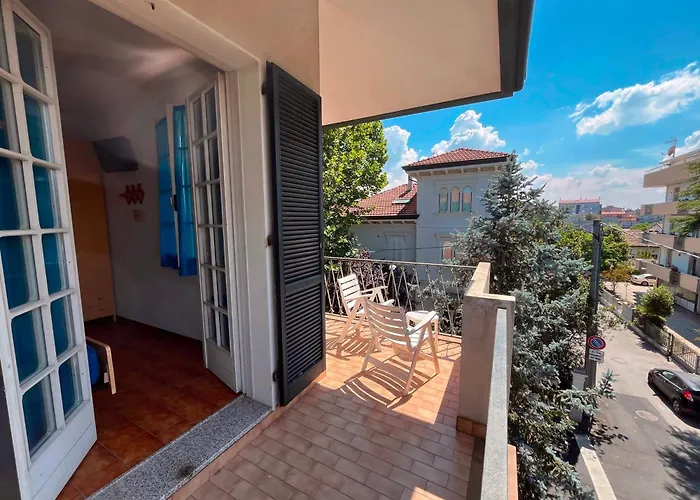 Dipendenza Beb Denny Bed and Breakfast 4*