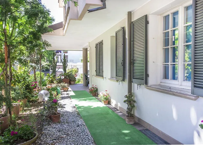 Dipendenza Beb Denny Bed and Breakfast Ρίμινι