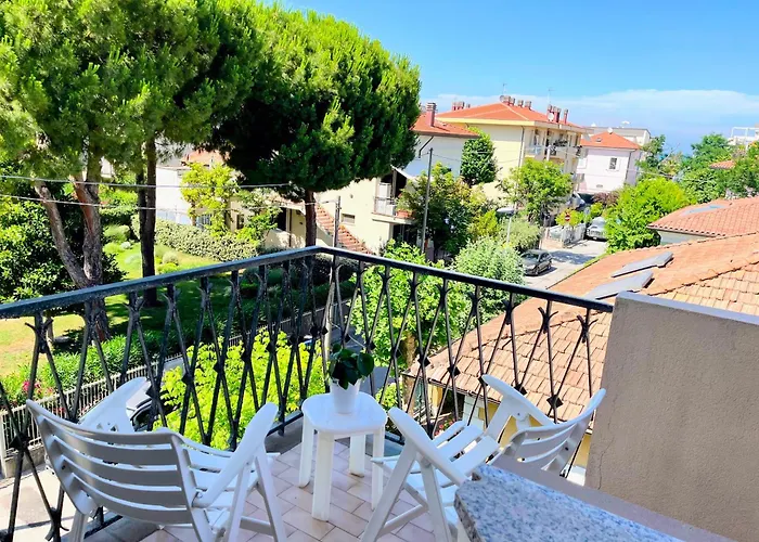 Dipendenza Beb Denny 4*